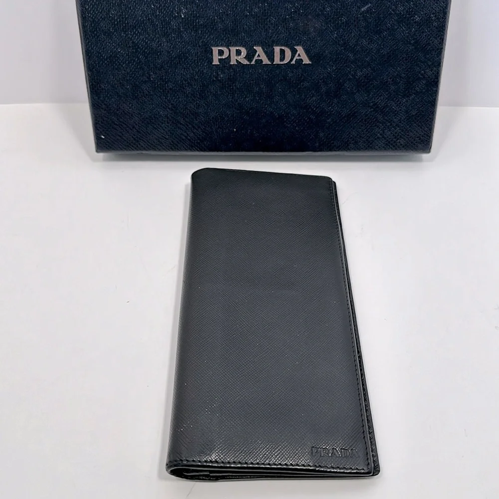 Authentic PRADA Men's Saffiano Leather Bi-Fold Long Wallet- Black